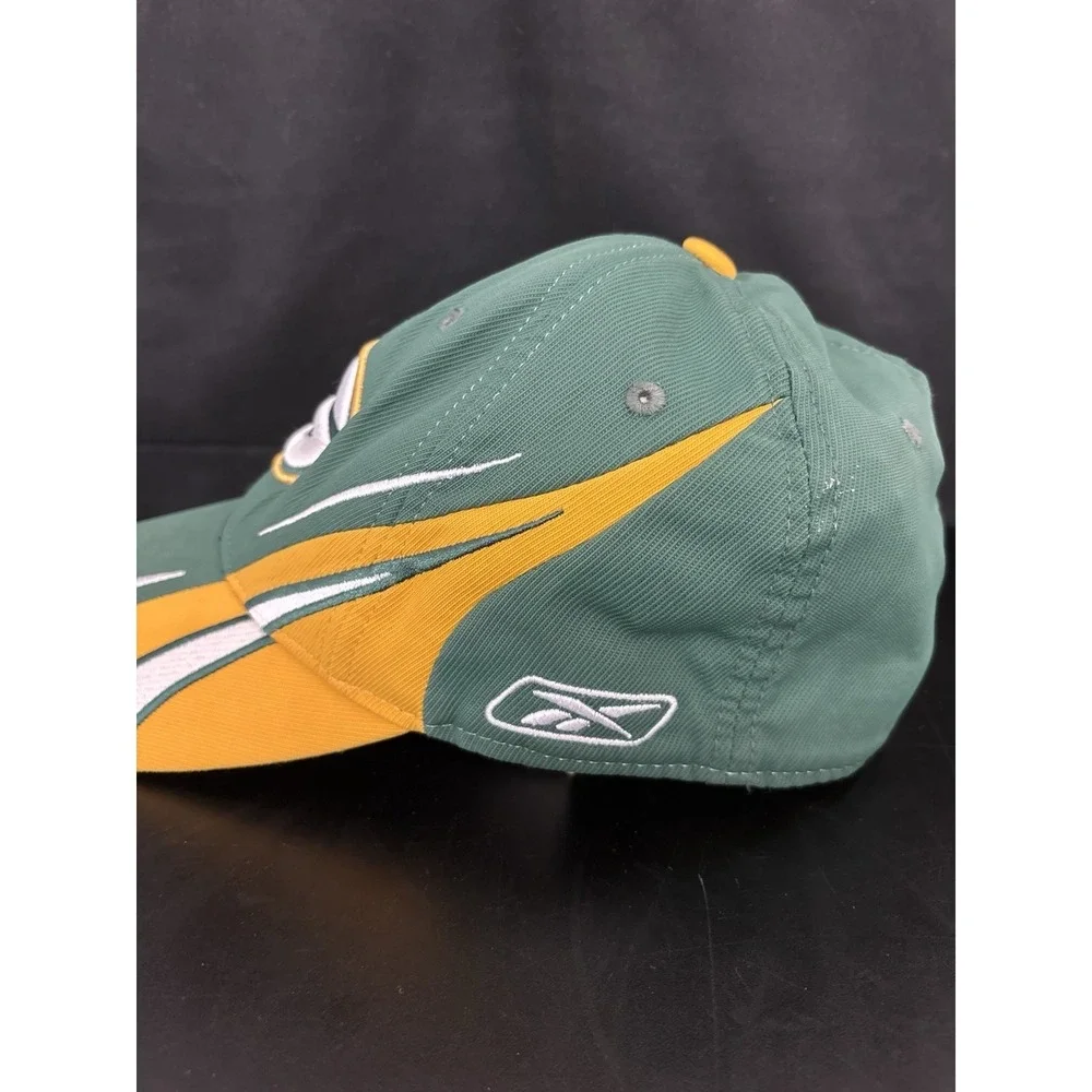 Vintage Reebok NFL Green Bay Packers Green Baseball cap